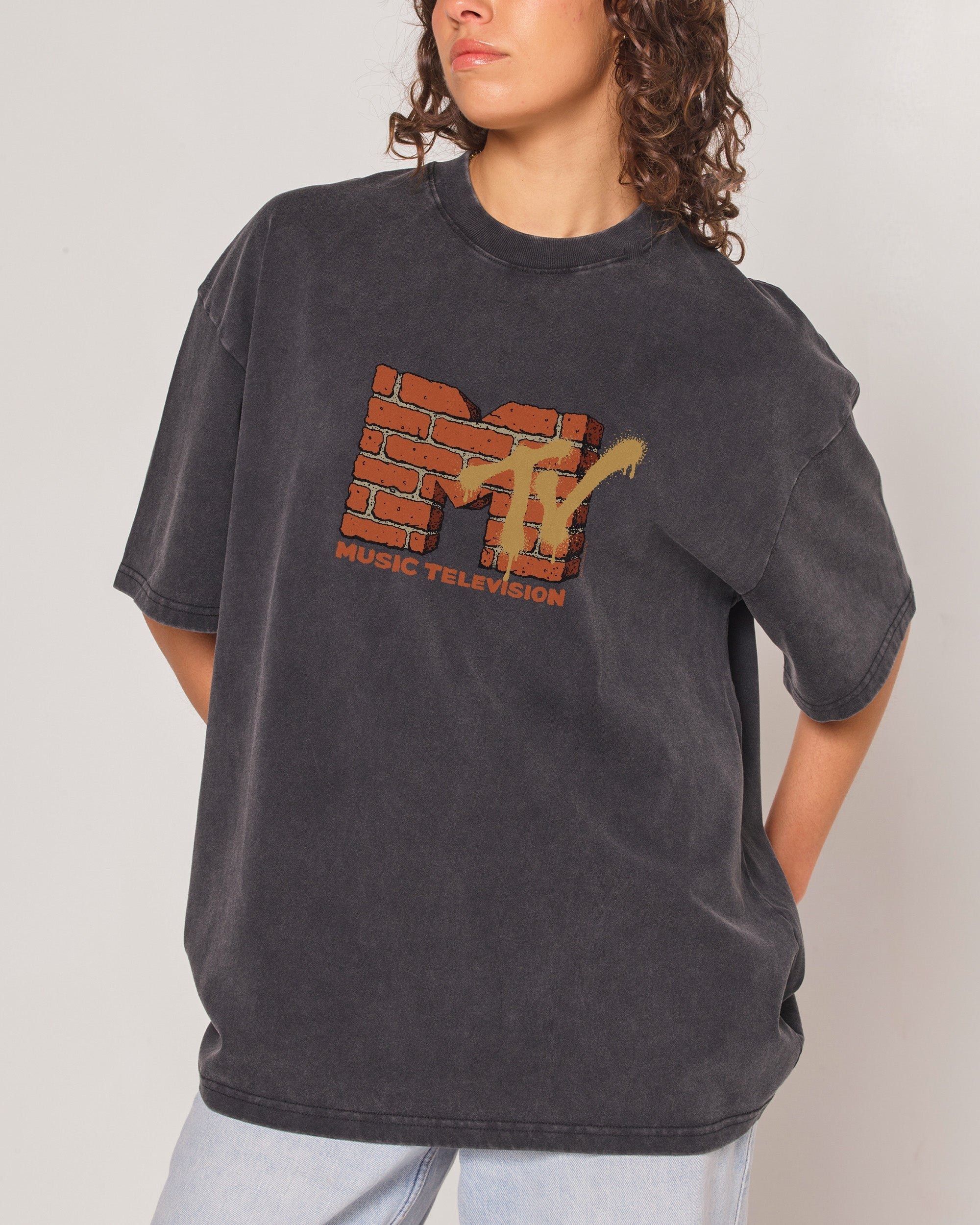 Urban MTV Logo Oversized Graphic Tee - Unisex 90s Boxy Fit 100% Cotton
